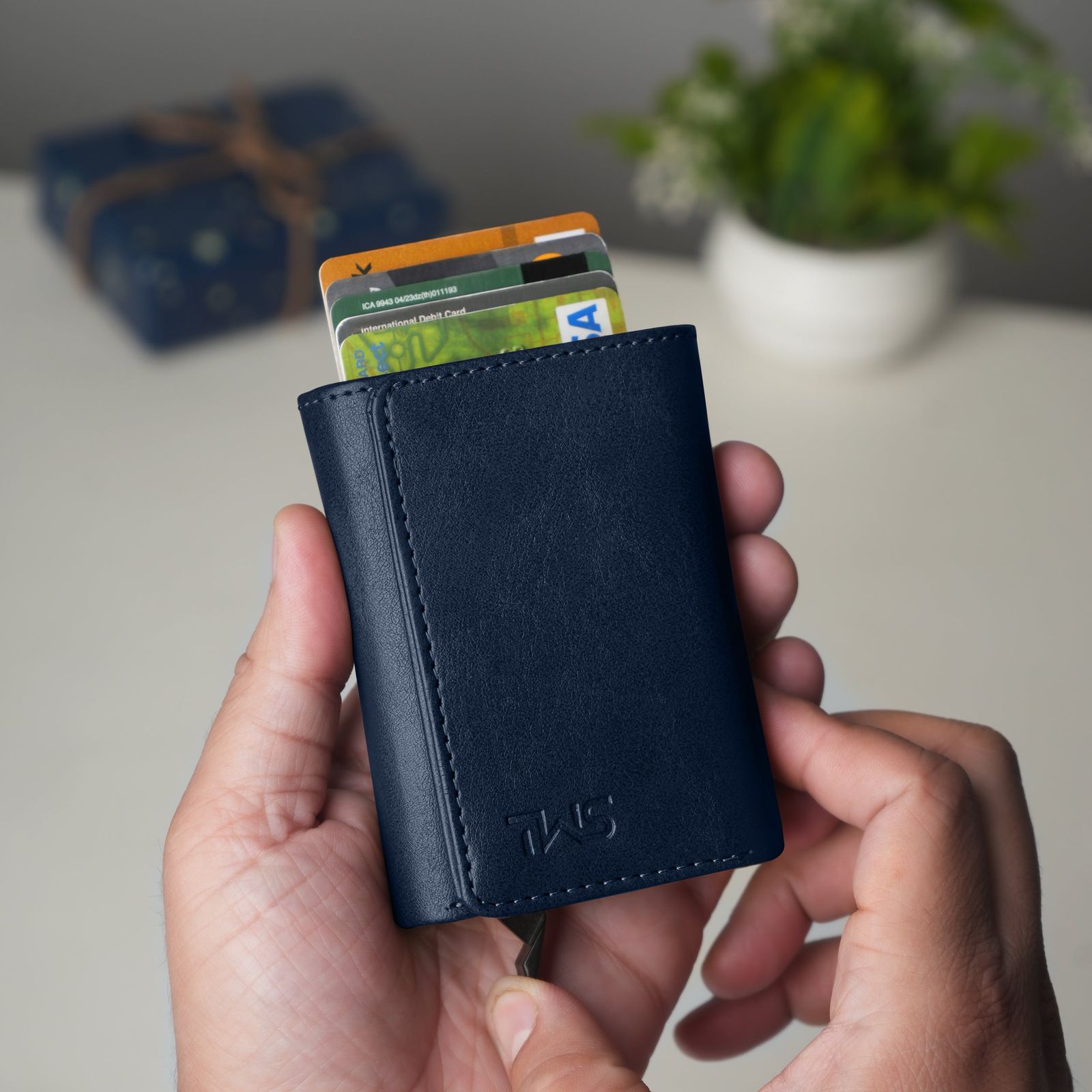 New Modern Wallet